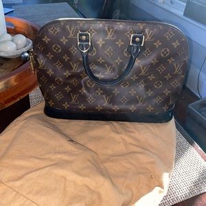 Louis Vuitton Alma (open to offers)